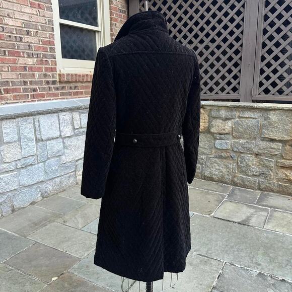 1960s black velvet quilted peacoat - Picture 3 of 5